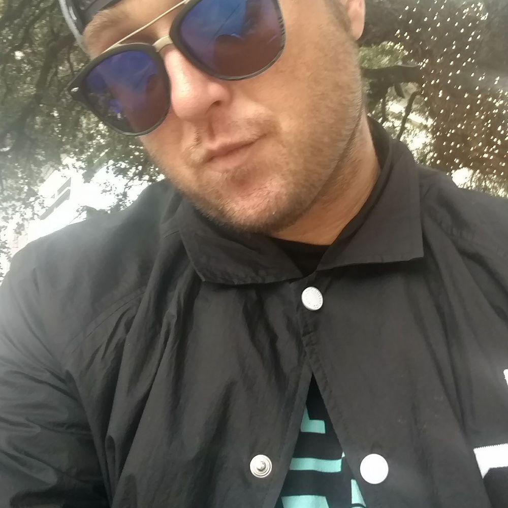Meet your Posher, Josh